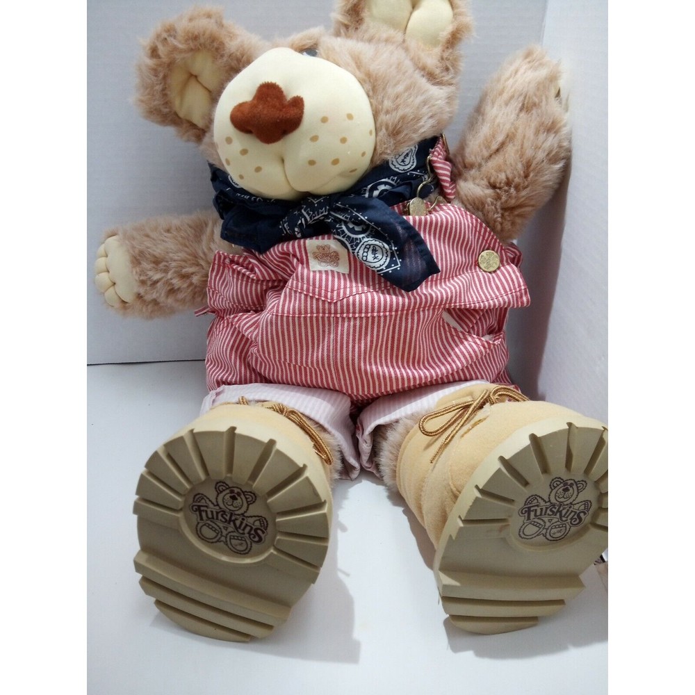 1984 VTG XAVIER ROBERTS GIRL FURSKIN 20" TALL Complete w/Clothes and Boots